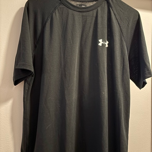 Black Workout Shirt - Picture 1 of 3